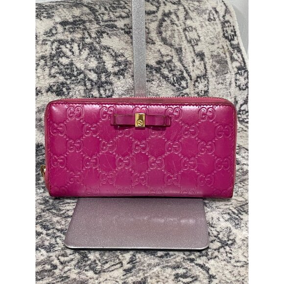 Gucci Guccissima Bow Zip Around Long Wallet in Fuschia - Picture 2 of 9